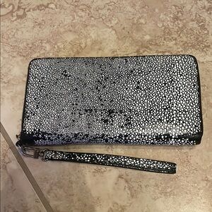 Halogen Black and White Textured Clutch Wallet
